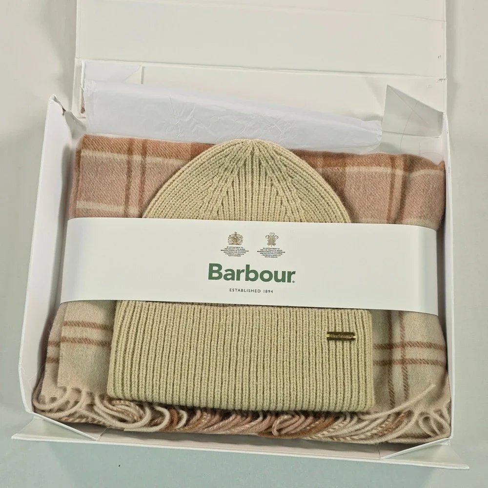 Barbour Women Scarf & Beanie Gift Set OS Camel Plaid Ribbed Knit Warm Luxury NWT